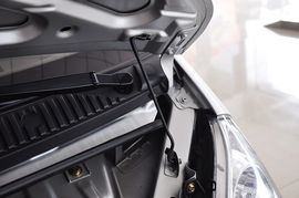 2012款五菱荣光1.2L基本型LJY