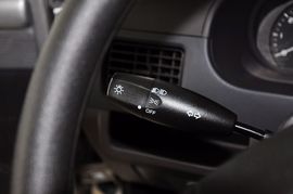 2012款五菱荣光1.2L基本型LJY