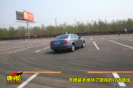 2009奔腾B70对比速腾