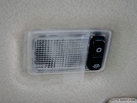 2009款福特福克斯三厢