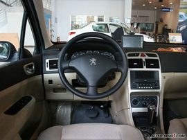 2009款东风标致307三厢