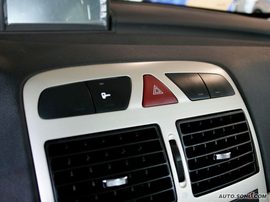 2009款东风标致307三厢