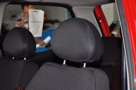 2012款宝骏乐驰1.2L手动优越型