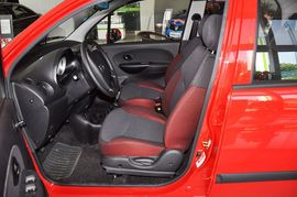 2012款宝骏乐驰1.2L手动优越型