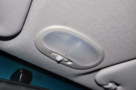 2012款宝骏乐驰1.2L手动优越型