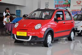 2012款宝骏乐驰1.2L手动优越型
