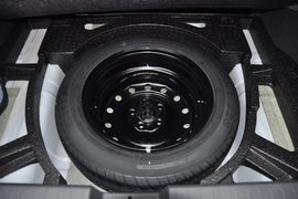 奇瑞E3实拍图解