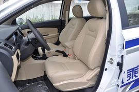 奇瑞E3实拍图解