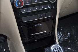 奇瑞E3实拍图解