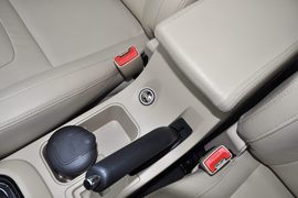 奇瑞E3实拍图解