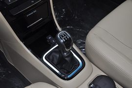 奇瑞E3实拍图解