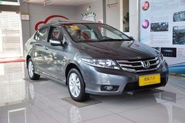 2012款本田锋范1.5L自动精英版