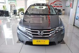 2012款本田锋范1.5L自动精英版