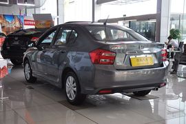 2012款本田锋范1.5L自动精英版