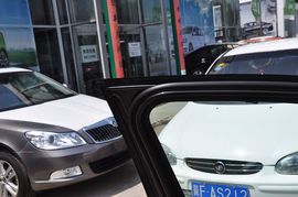 2014款斯柯达速派1.8TSI手自一体雅仕版到店实拍