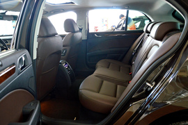实拍上海大众斯柯达新速派2.0TSI