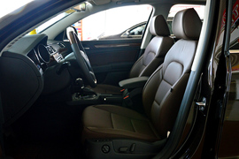 实拍上海大众斯柯达新速派2.0TSI