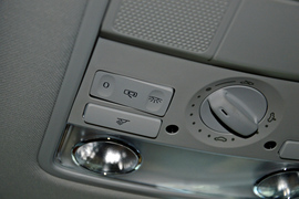 实拍上海大众斯柯达新速派2.0TSI