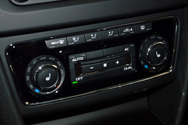实拍上海大众斯柯达新速派2.0TSI