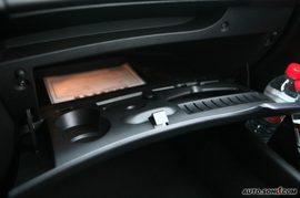 2009款东风标致207两厢