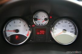 2009款东风标致207两厢