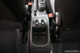 2009款东风标致207两厢