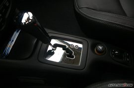 2009款东风标致207两厢