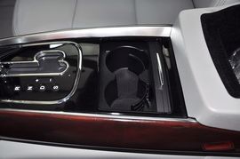 2013款红旗H7