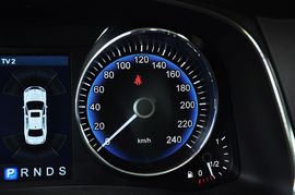 2013款红旗H7