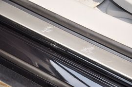 2013款红旗H7
