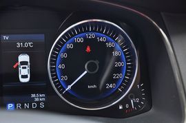 2013款红旗H7