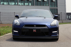 日产跑车特训营中的淑女