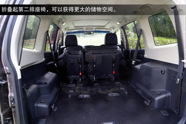 2014款三菱帕杰罗3.0L精英超越型试驾实拍