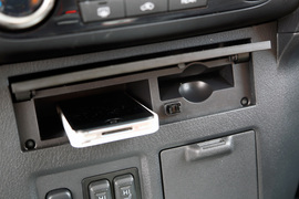 2014款三菱帕杰罗3.0L精英超越型试驾实拍