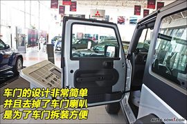 2009款吉普牧马人罗宾汉两门版实拍