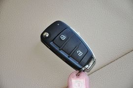 2013款江淮M5