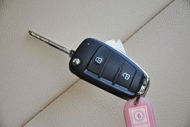 2013款江淮M5