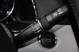 2013款红旗H7