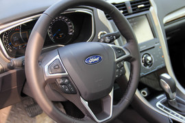 2013款福特蒙迪欧至尊型实拍图解