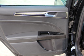 2013款福特蒙迪欧至尊型实拍图解