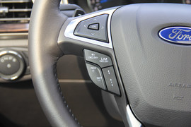 2013款福特蒙迪欧至尊型实拍图解