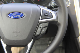 2013款福特蒙迪欧至尊型实拍图解