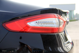 2013款福特蒙迪欧至尊型实拍图解