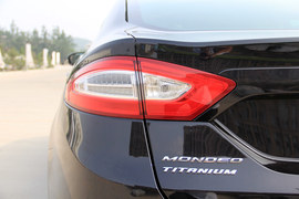 2013款福特蒙迪欧至尊型实拍图解