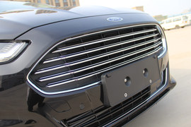 2013款福特蒙迪欧至尊型实拍图解