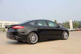 2013款福特蒙迪欧至尊型实拍图解