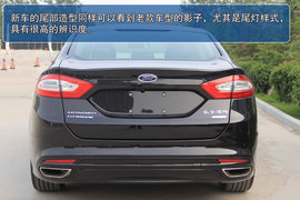 2013款福特蒙迪欧至尊型实拍图解