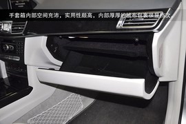 换上时尚外套再战！实拍2014款奔驰E260L