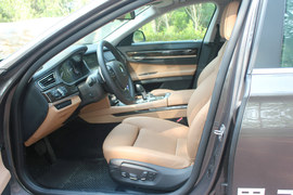 烟台实拍2013款宝马740Li