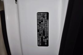 2014款Jeep自由客2.4L蛇形珍藏版